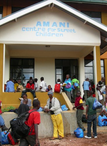 Move_to_the_new_amani_036b